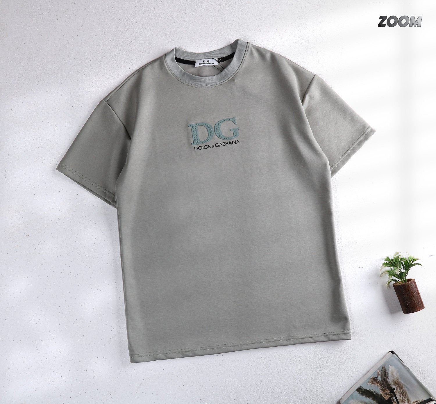 DG Round T-shirt