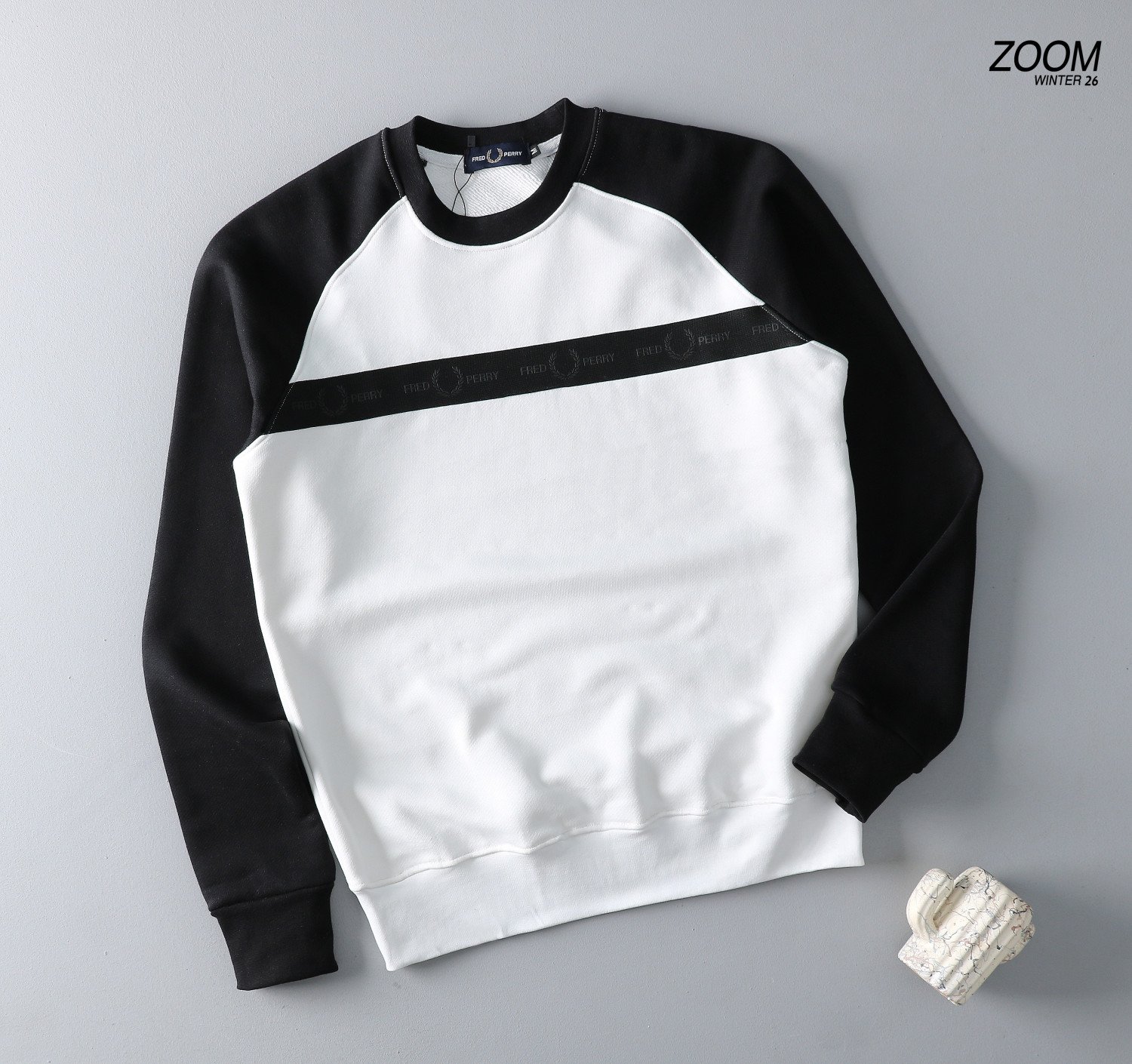 Fred Perry Round Sweet Shirt